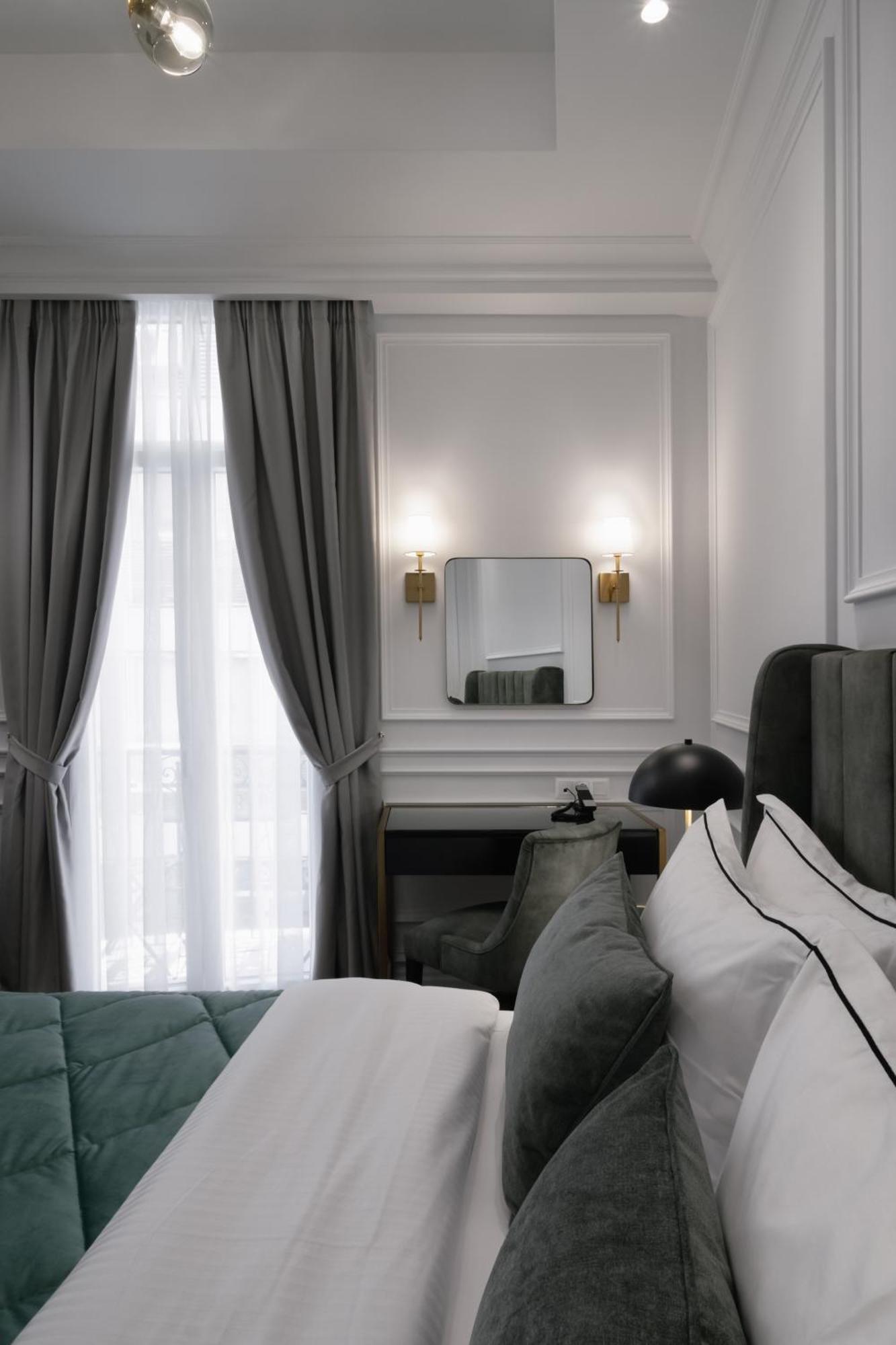 Praxitelous Luxury 4* Atina